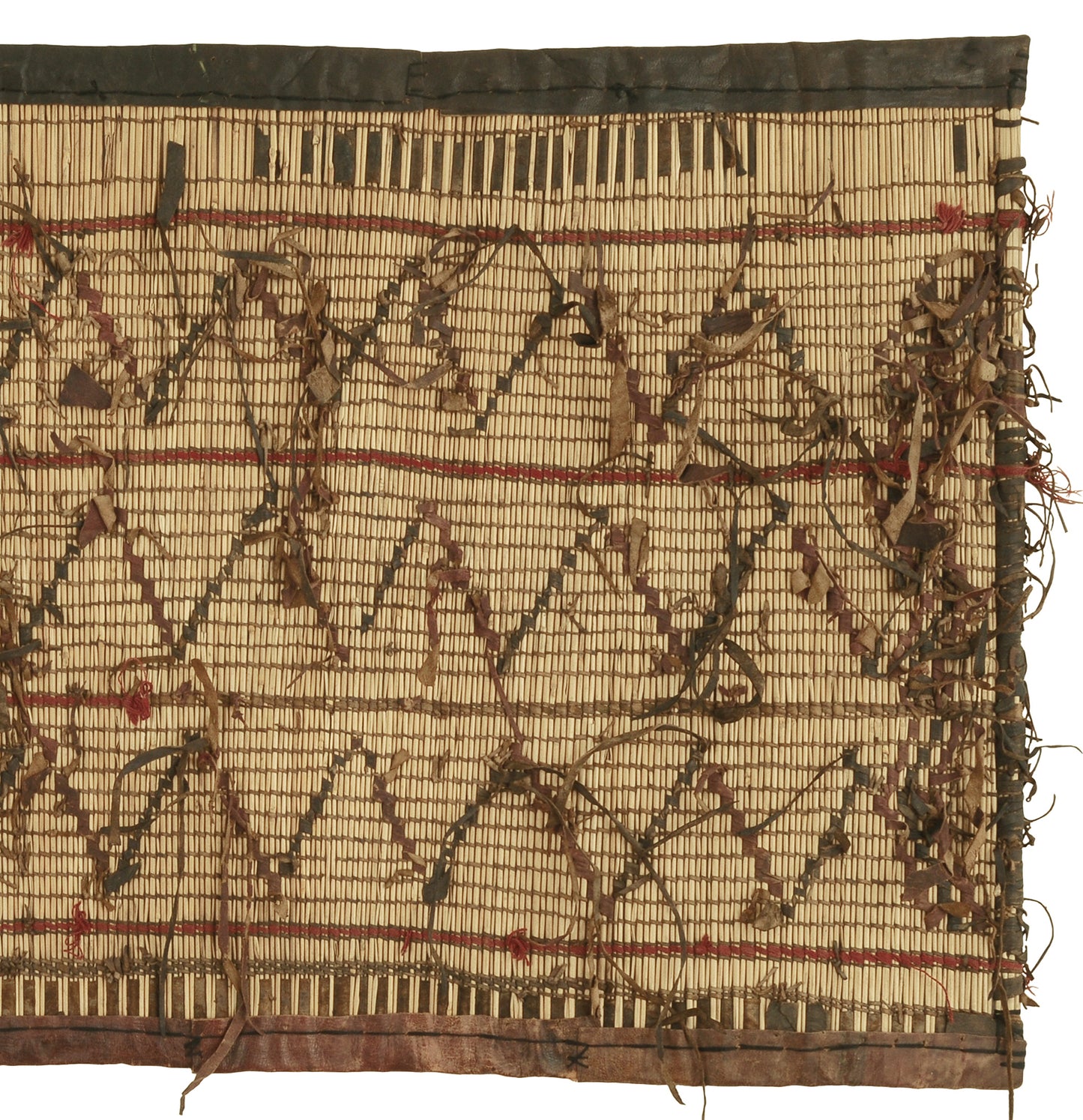 Authentic Nomad Tuareg Straw and Leather Mat – Handcrafted Sahara