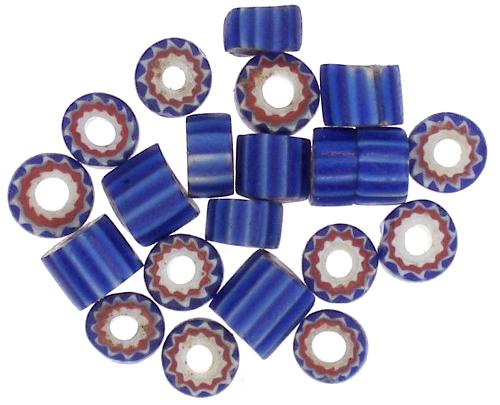 Antique Blue 4-Layer Chevron Beads - Small Venetian Strand 1800S - close-up