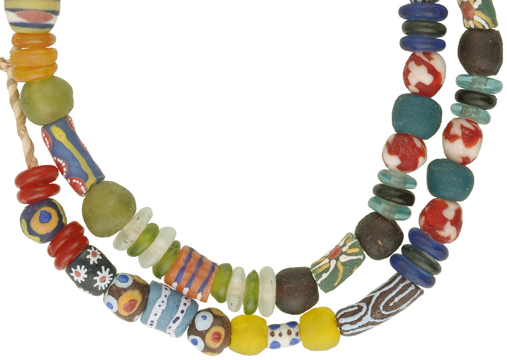 African Trade Beads | 6-14Mm Krobo Glass Powder Beads Strand - close-up