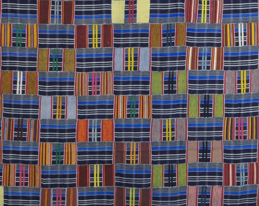 Handwoven Ewe Kente Vintage 1970s Cloth – 178 × 131 cm, Ghana