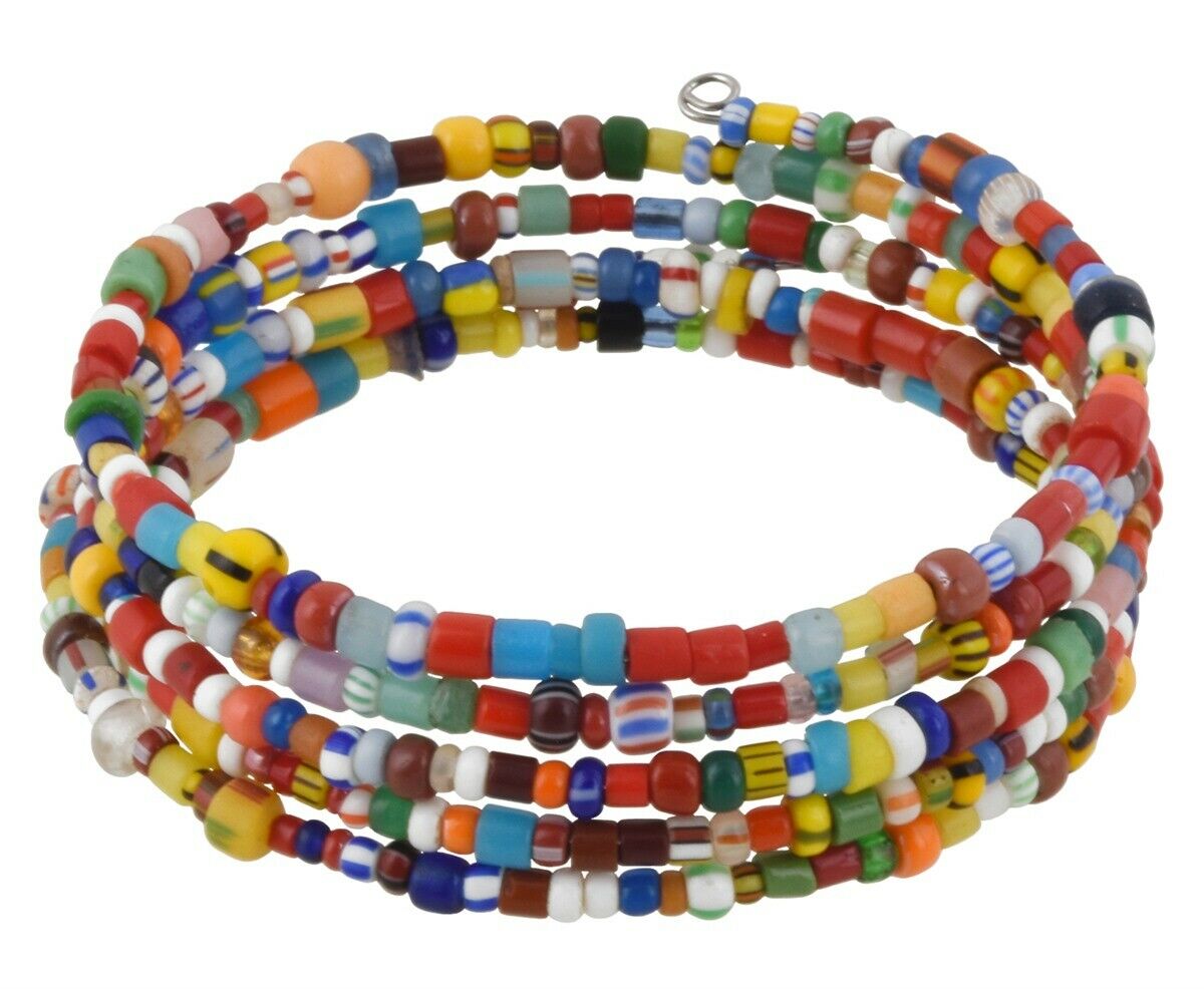 Old African "Christmas" Glass Trade Beads Bracelet And Earrings Memory Wire Boho - close-up